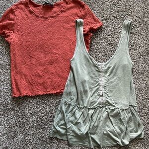 American Eagle tank/crop top bundle